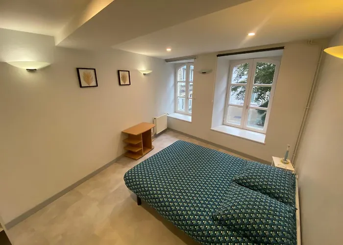 8 -les Moulins Lejlighed *